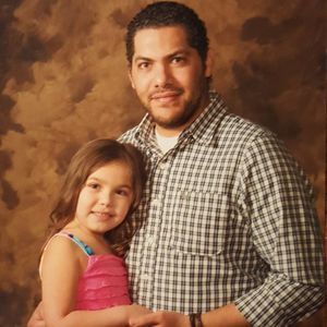 Meet your Posher, Cesar